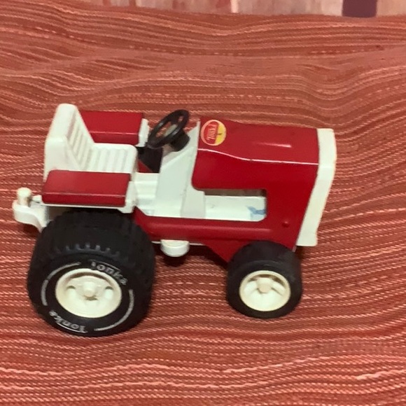 Tonka Red and White Toy Tractor vintage 80’s - Picture 3 of 5